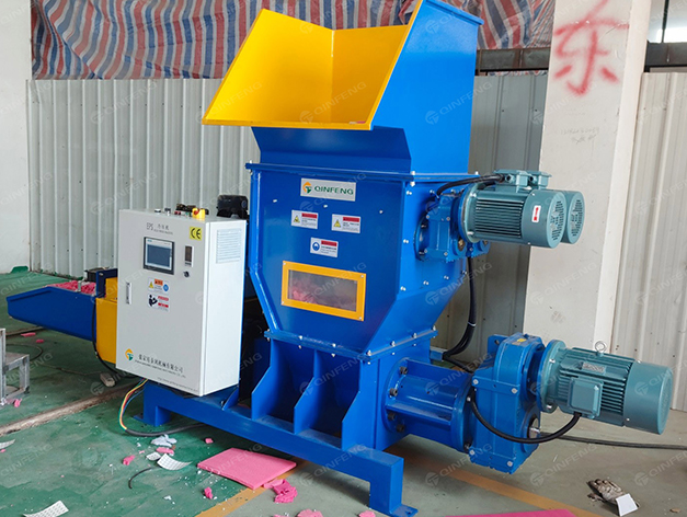 EPS泡沫冷壓機(jī)CF-CP250